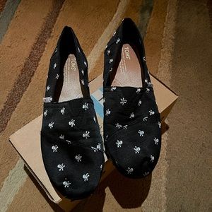 TOMS Classics Skull Critters